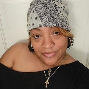 Meet your Posher, Keisha